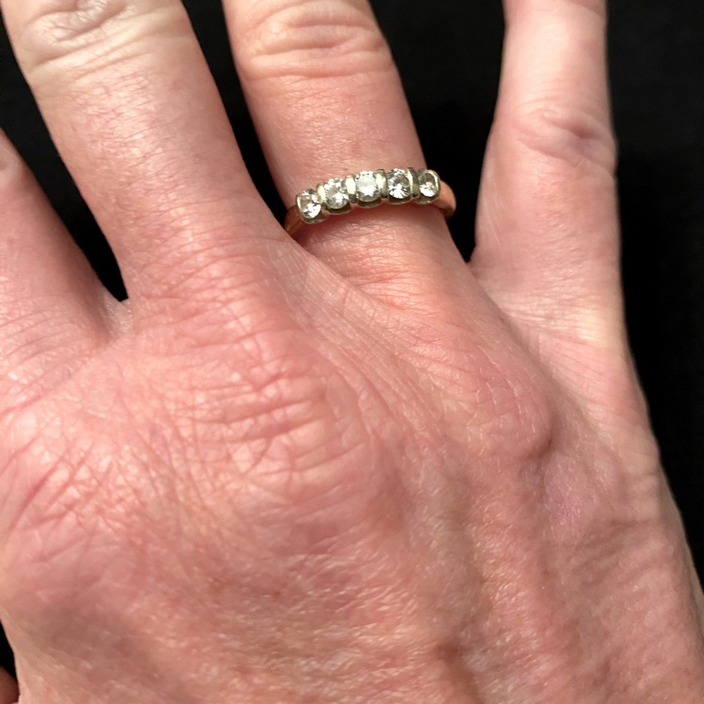 Womens 1/2 Ct.total weight Leo Diamond anniversary band set in 14K yellow gold